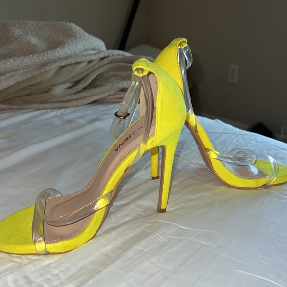 Fashionnova Neon Stiletto - Picture 2 of 4